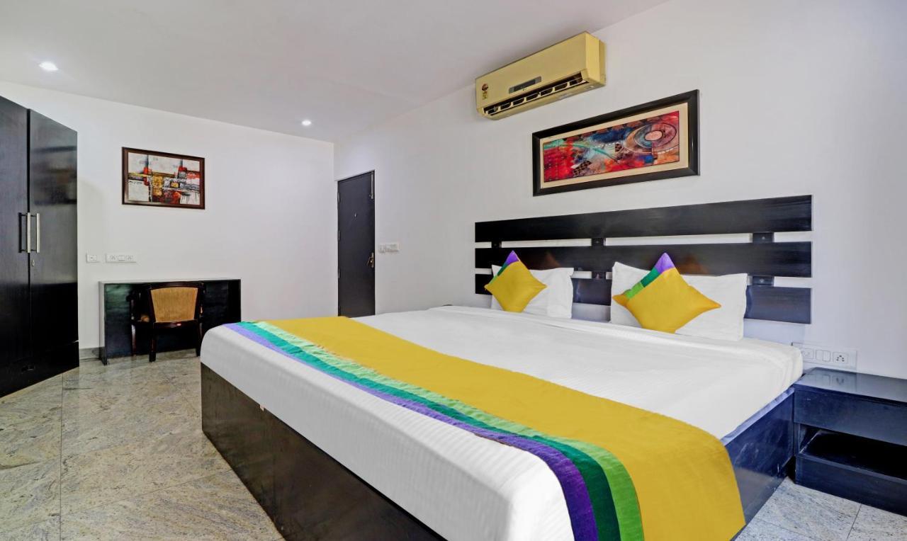 Itsy By Treebo - Aayu Residency Gurgaon