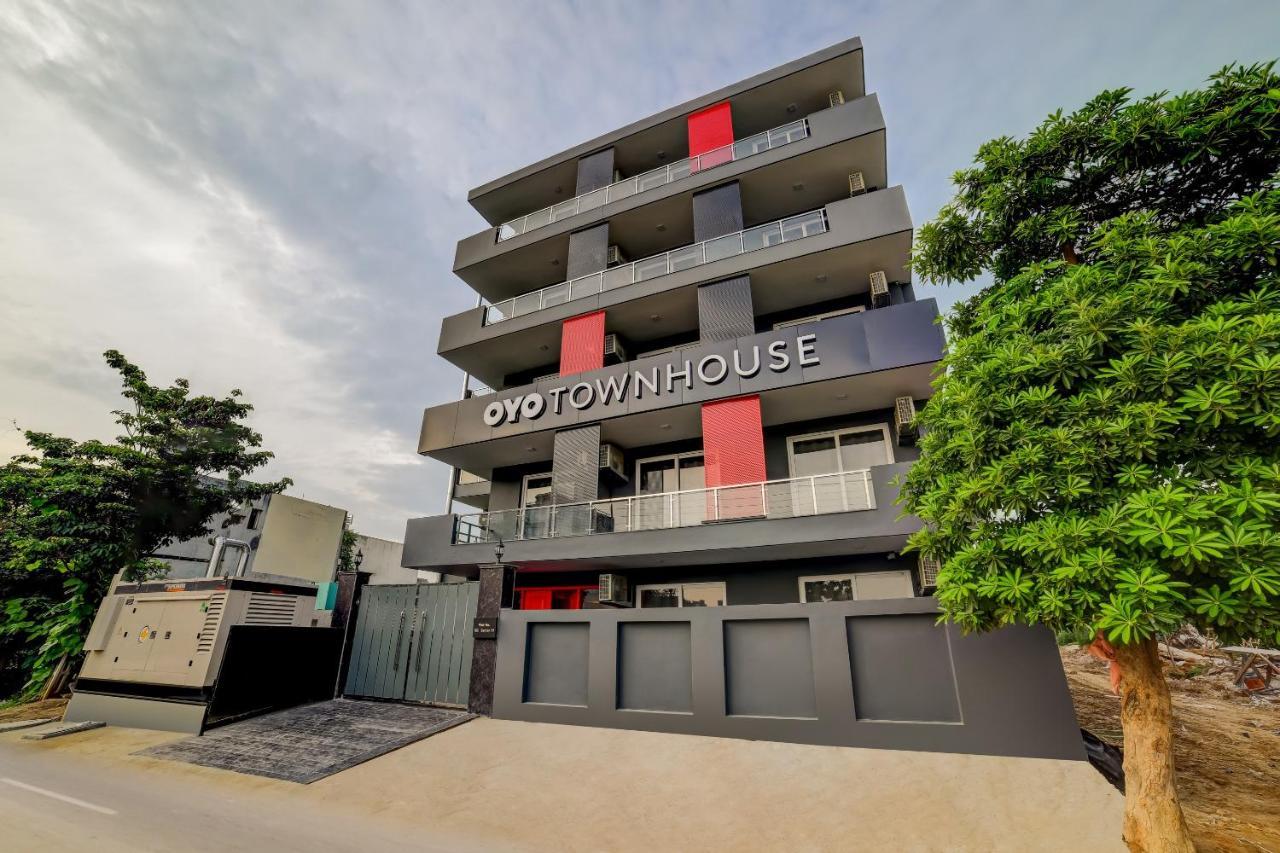 Townhouse Infinity 4* Gurgaon