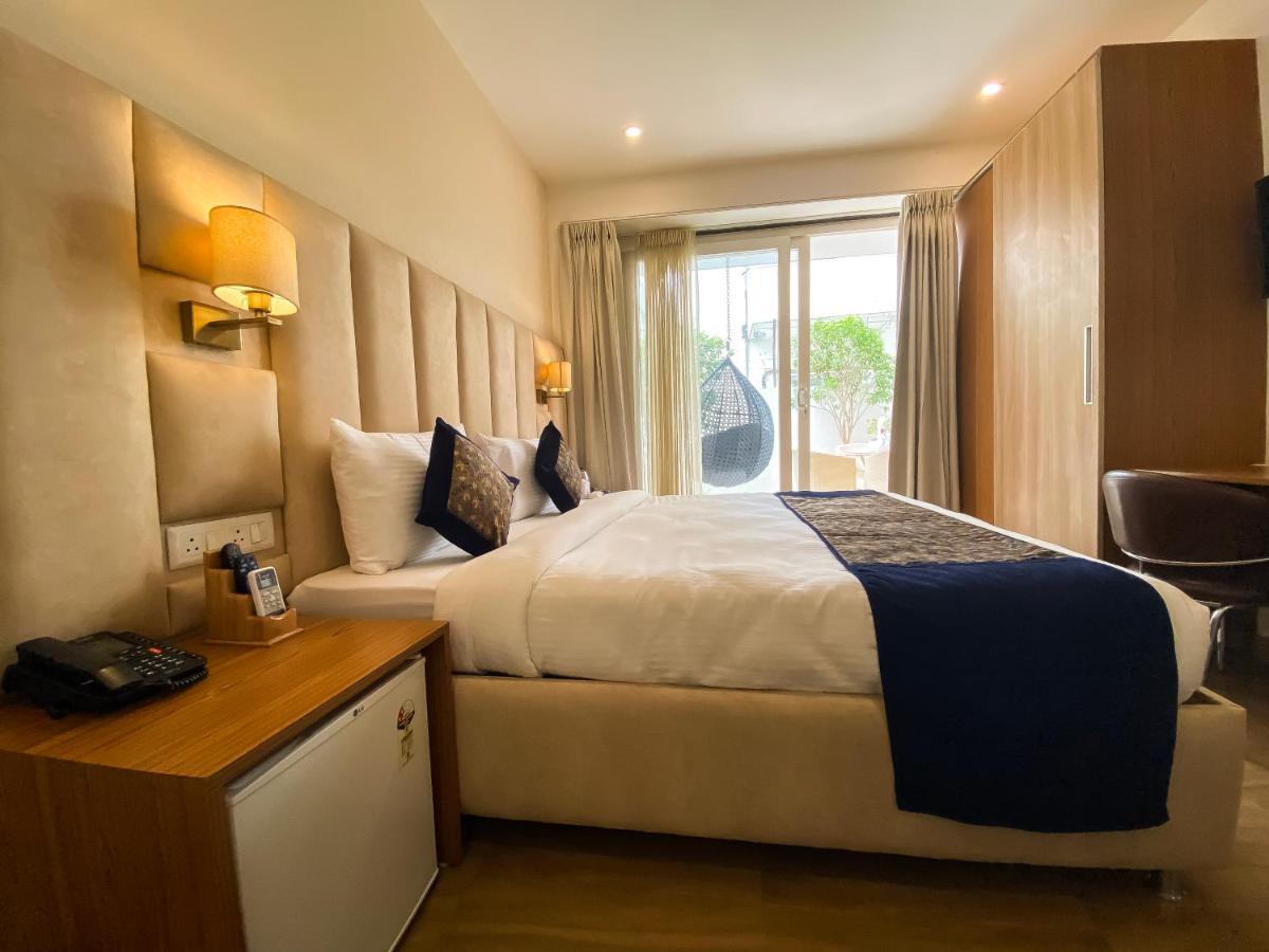 Hotel Sky Gurgaon