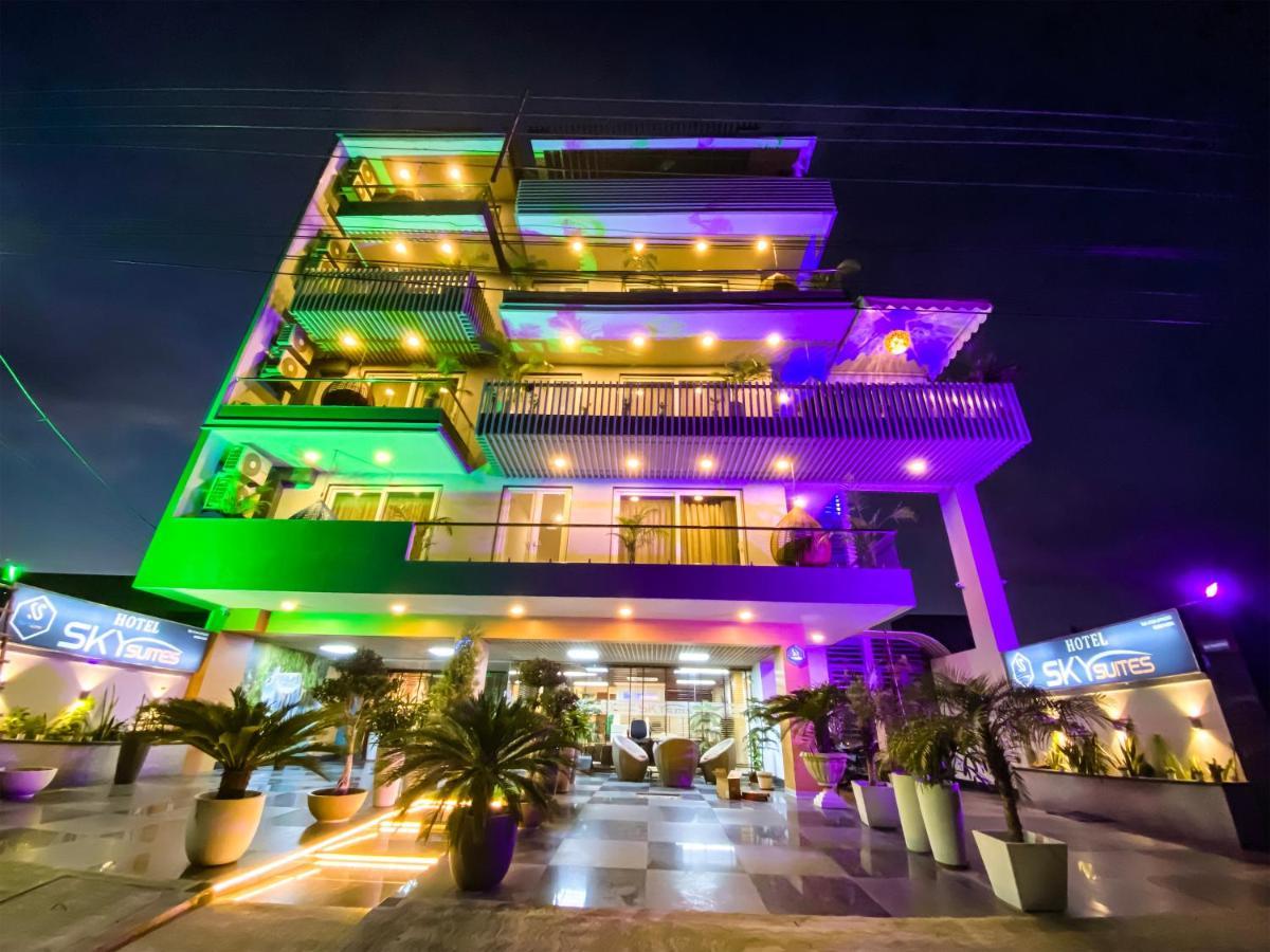 Sky Hotel
