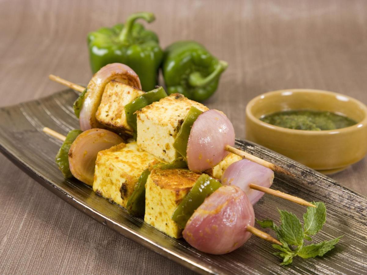 Oyo 15184 Dev Palace Gurgaon