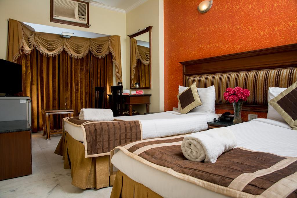 Oyo Cyber Guest house