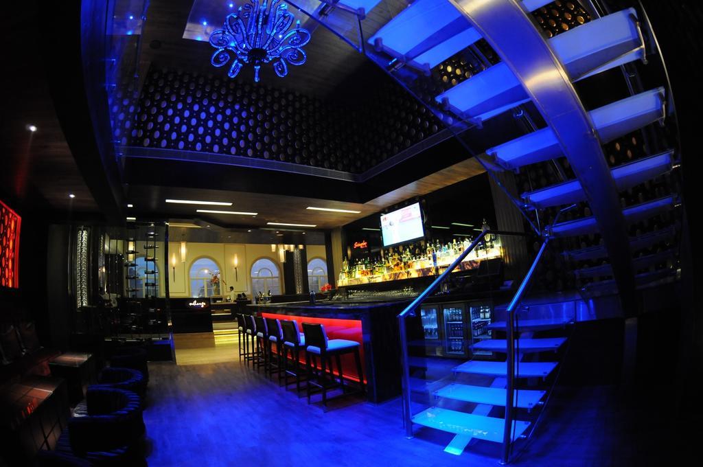 Hotel The Pllazio Gurgaon