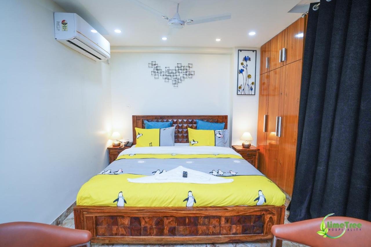 Hotel Lime Tree Near 32nd Avenue Sector 29