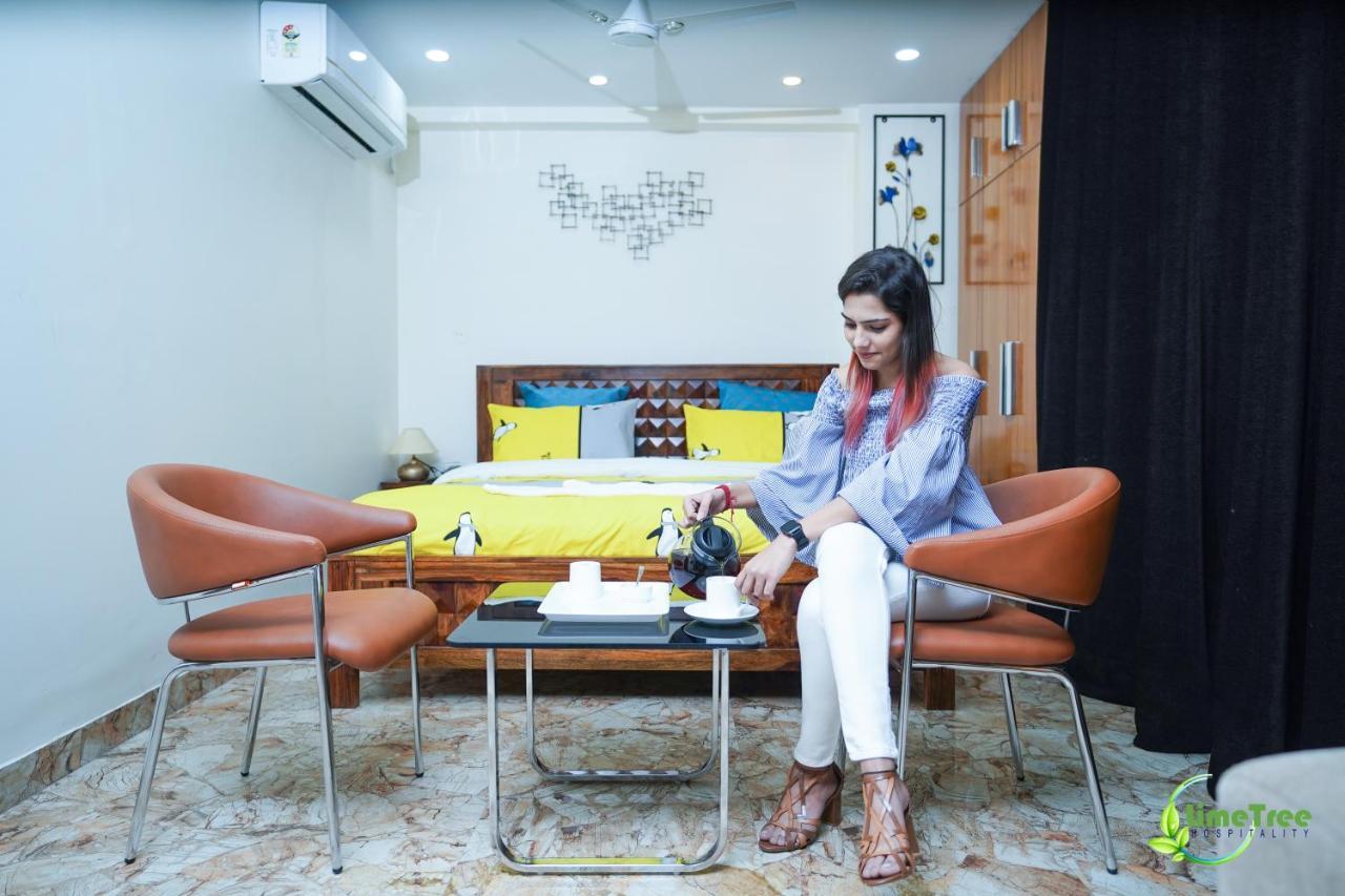 Lime Tree Near 32nd Avenue Sector 29 Gurgaon