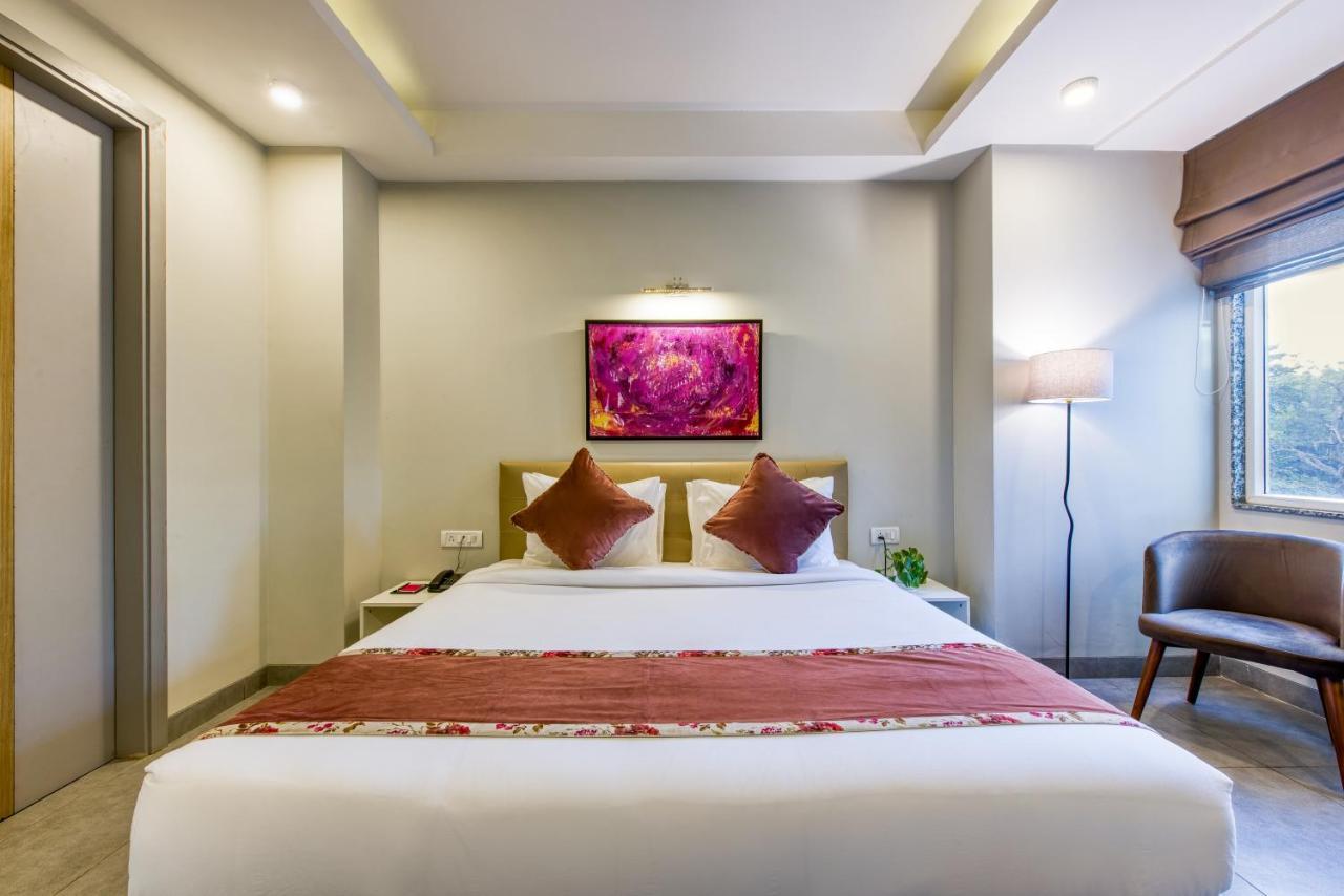 Aparthotel Rosastays Gurugram Sec 31 Gurgaon