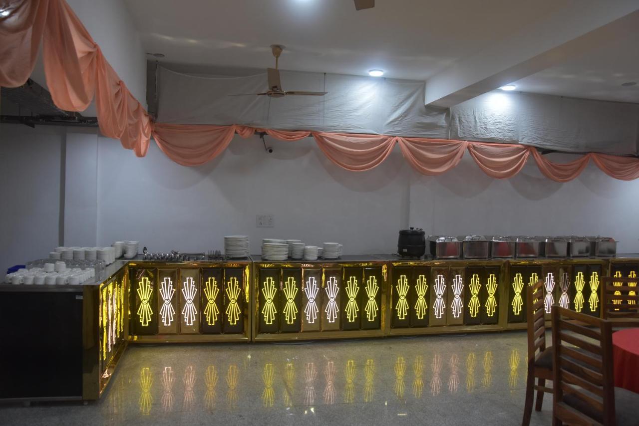 De Luxe Basai Road Gurgaon