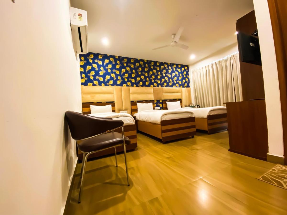 Hotel Sky 3*