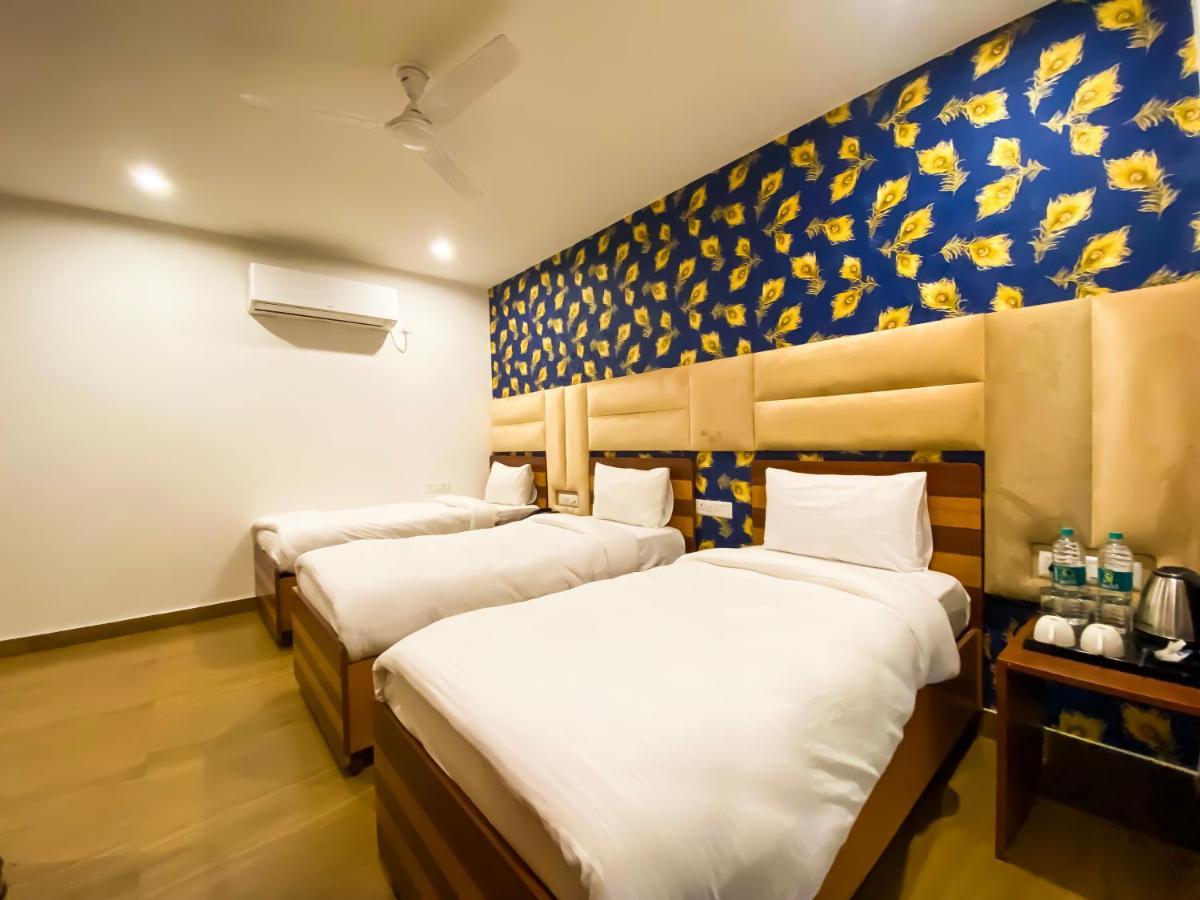 Sky Hotel Gurgaon