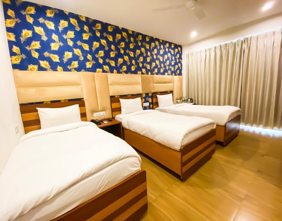 Sky Hotel 3*