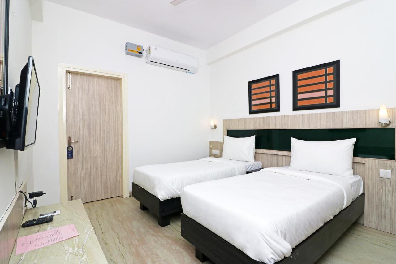 Hotel Silverkey Executive 20016 Huda Centre 3*