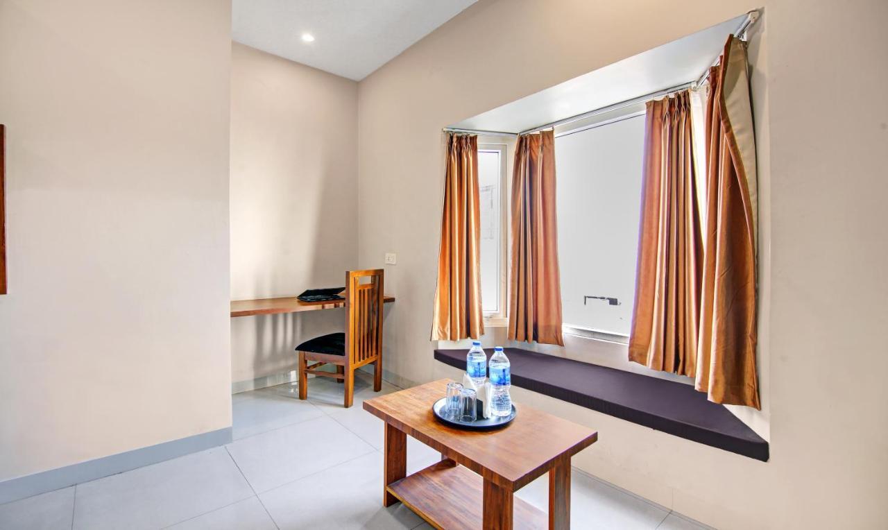 Hotel Itsy By Treebo - Earth Gurgaon