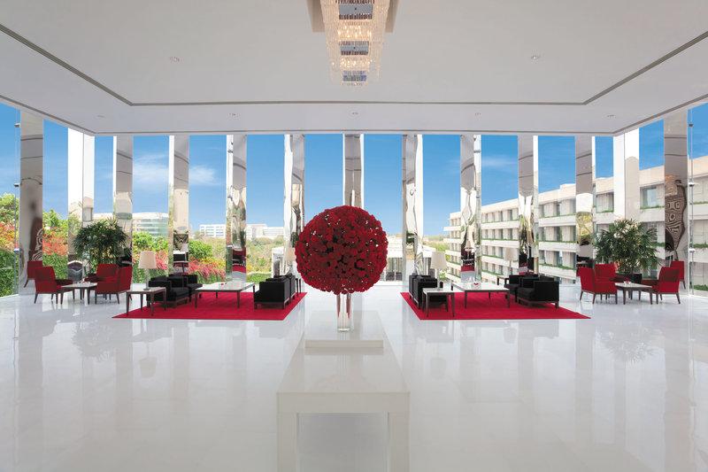 Trident Hotel