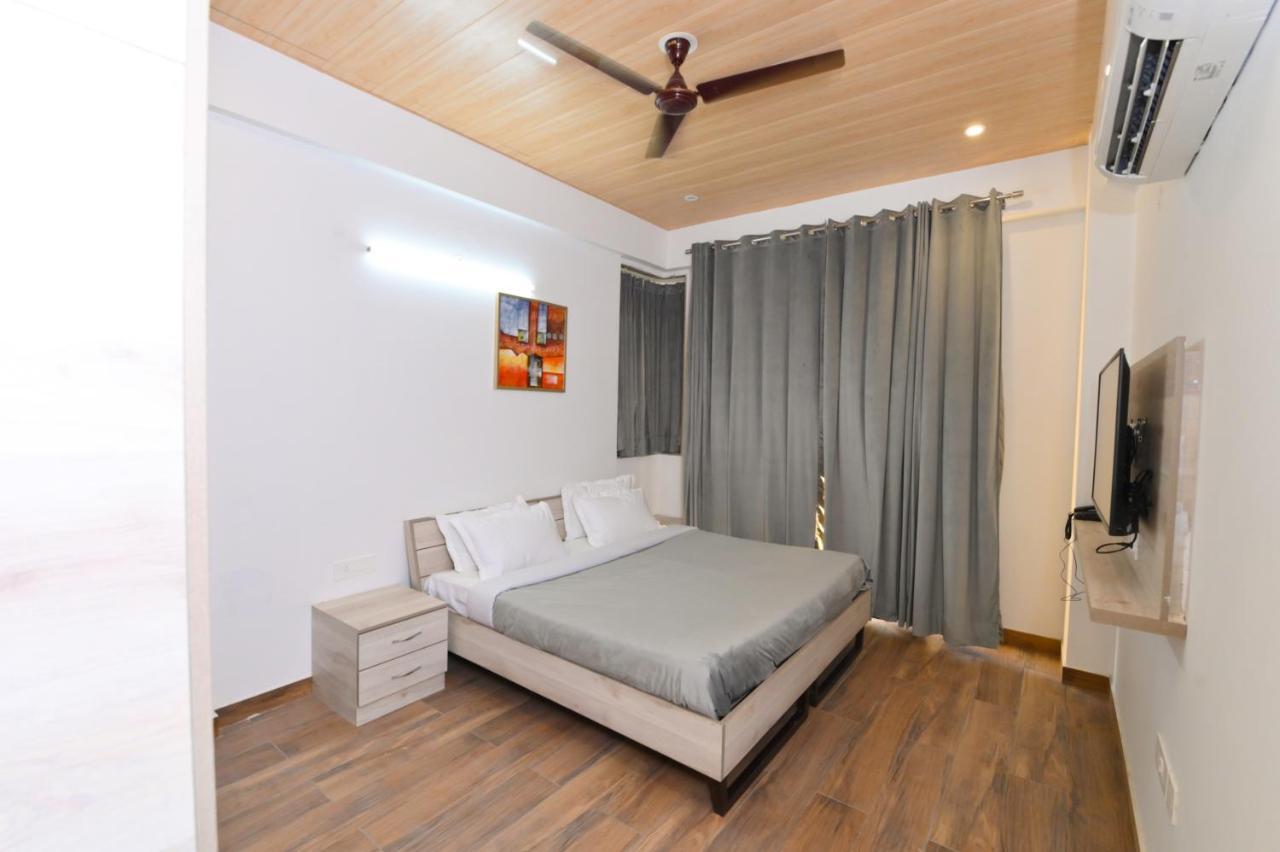 & Residences Guest house Gurgaon