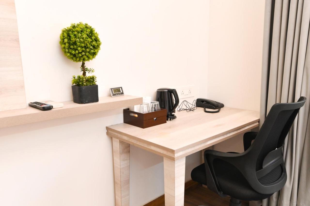 & Residences Guest house Gurgaon