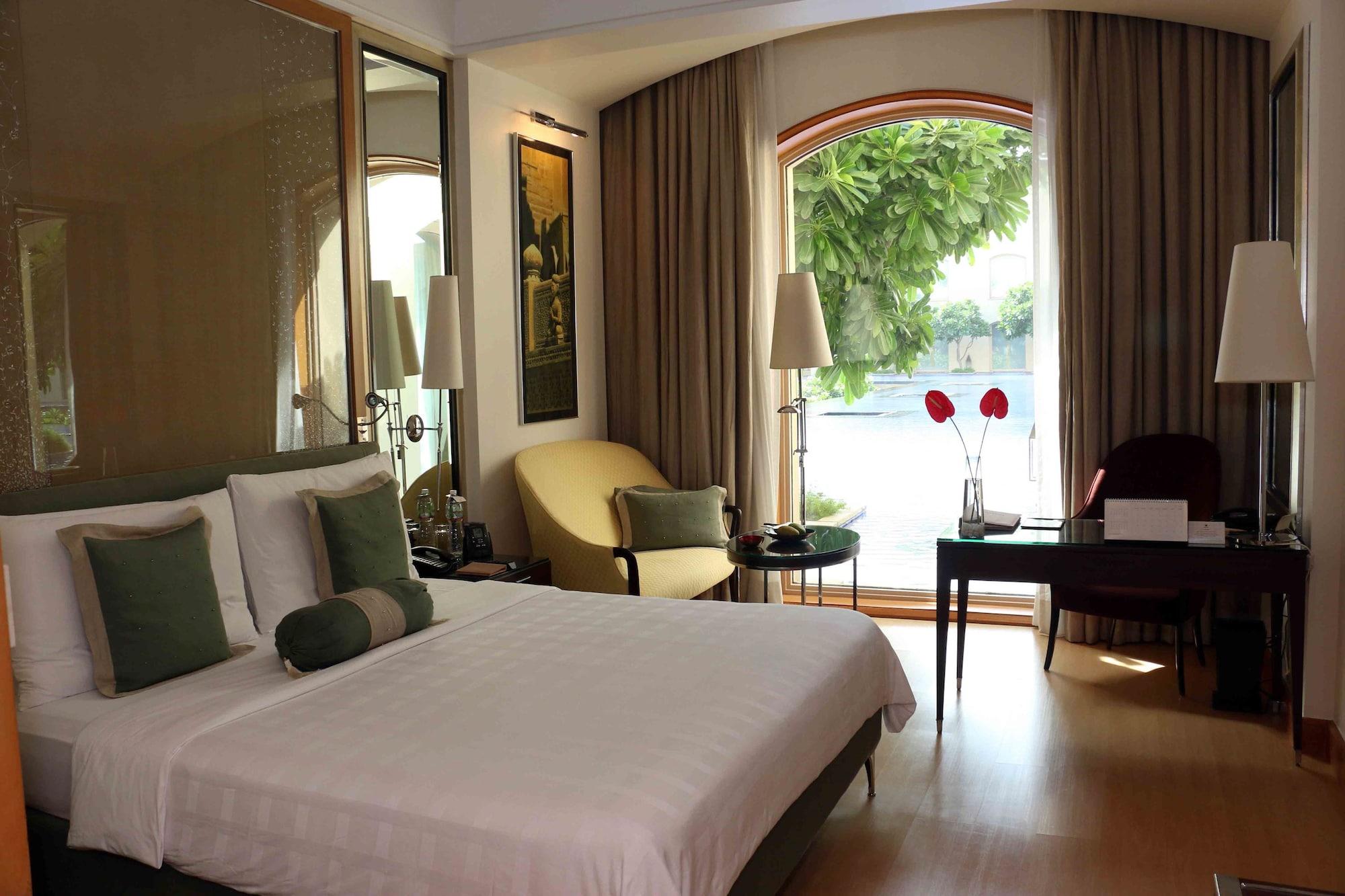 Trident Hotel