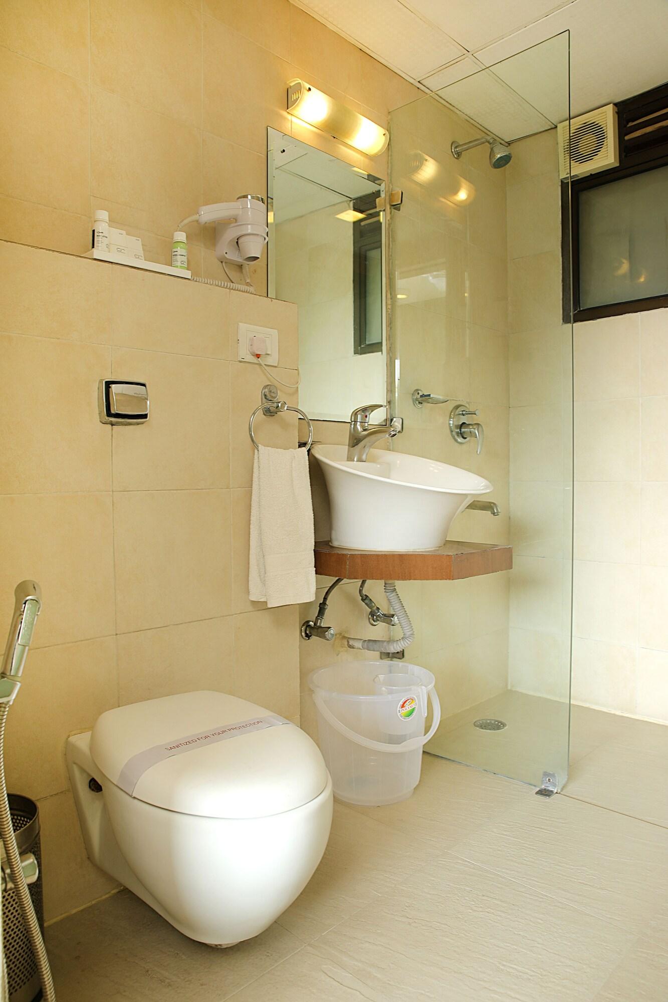 Ahuja Residency Parklane, Gurgaon Guest house Gurgaon
