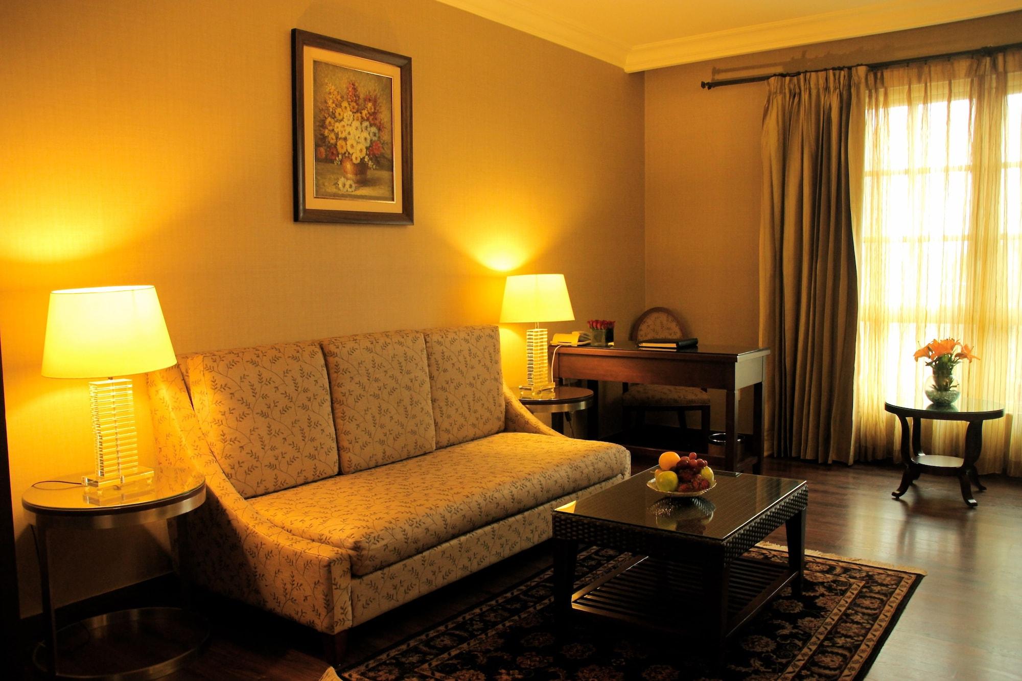 The Pllazio Hotel 5*