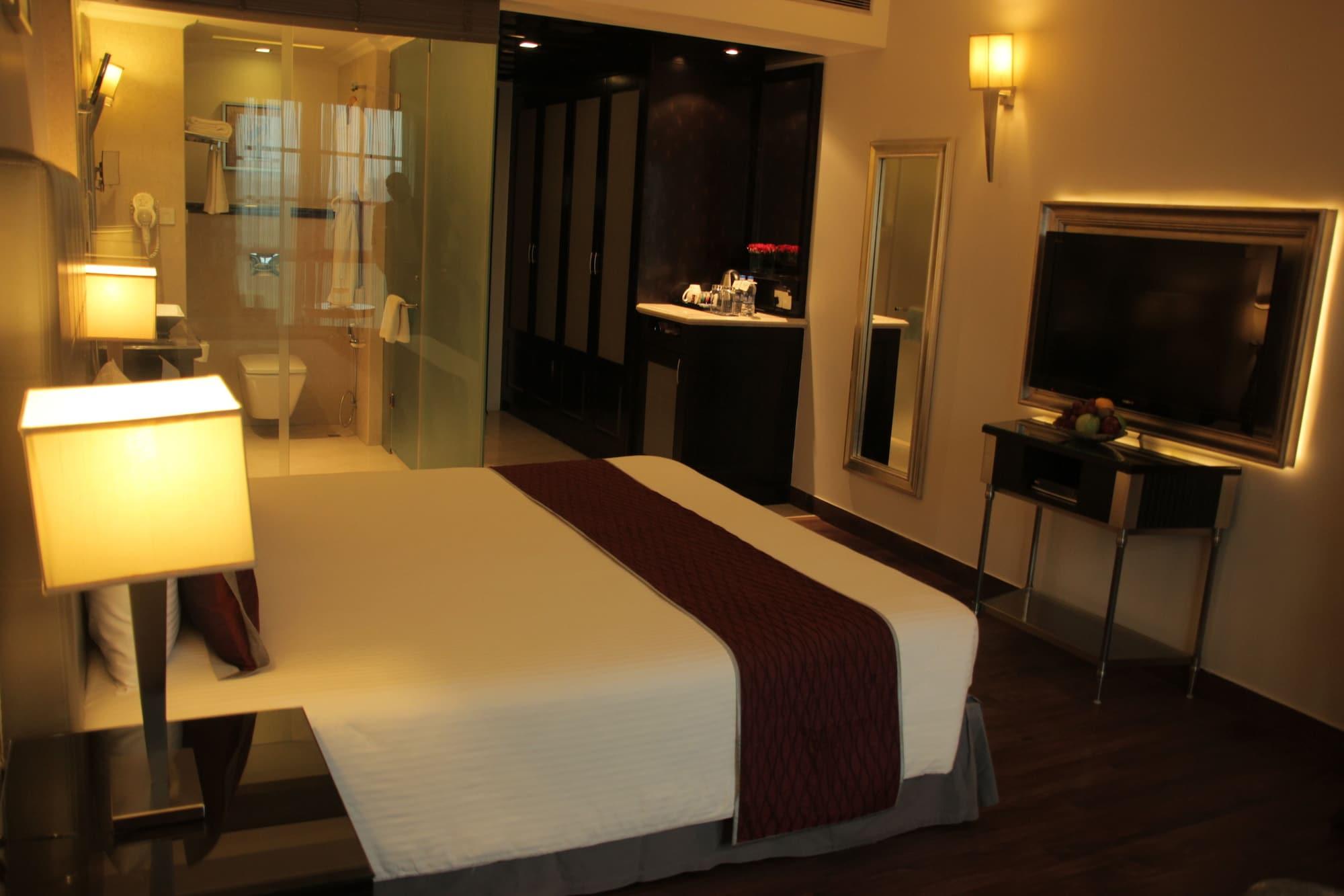 The Pllazio 5* Gurgaon