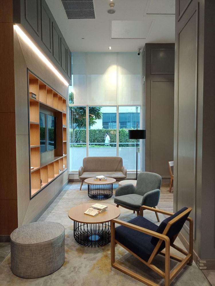 Hotel Express Gurugram Sector 50 By Ihg Gurgaon