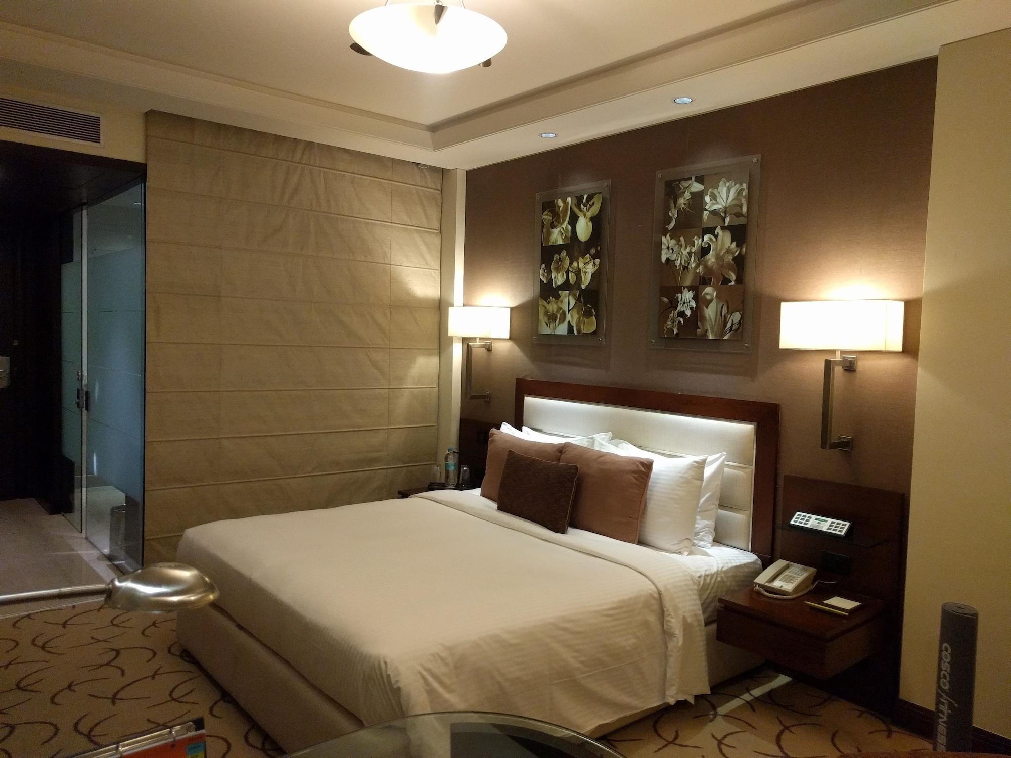 Hotel Lemon Tree Premier 2, Gurugram Gurgaon