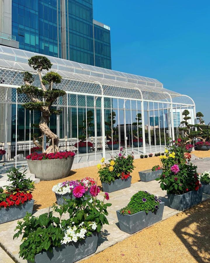 Hotel Lime Tree Near 32nd Avenue Sector 29