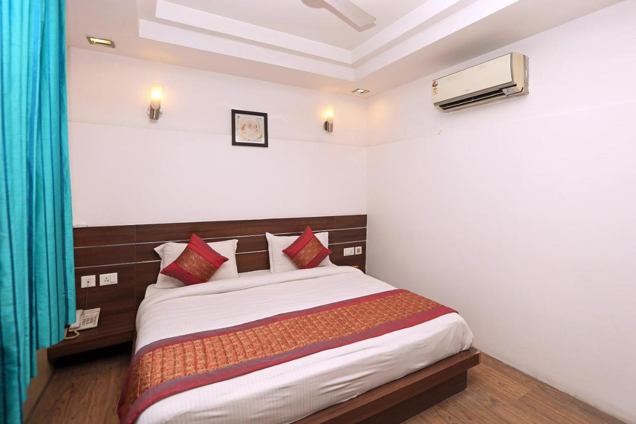 Oyo Just Near Leisure Valley Park Hotel Gurgaon
