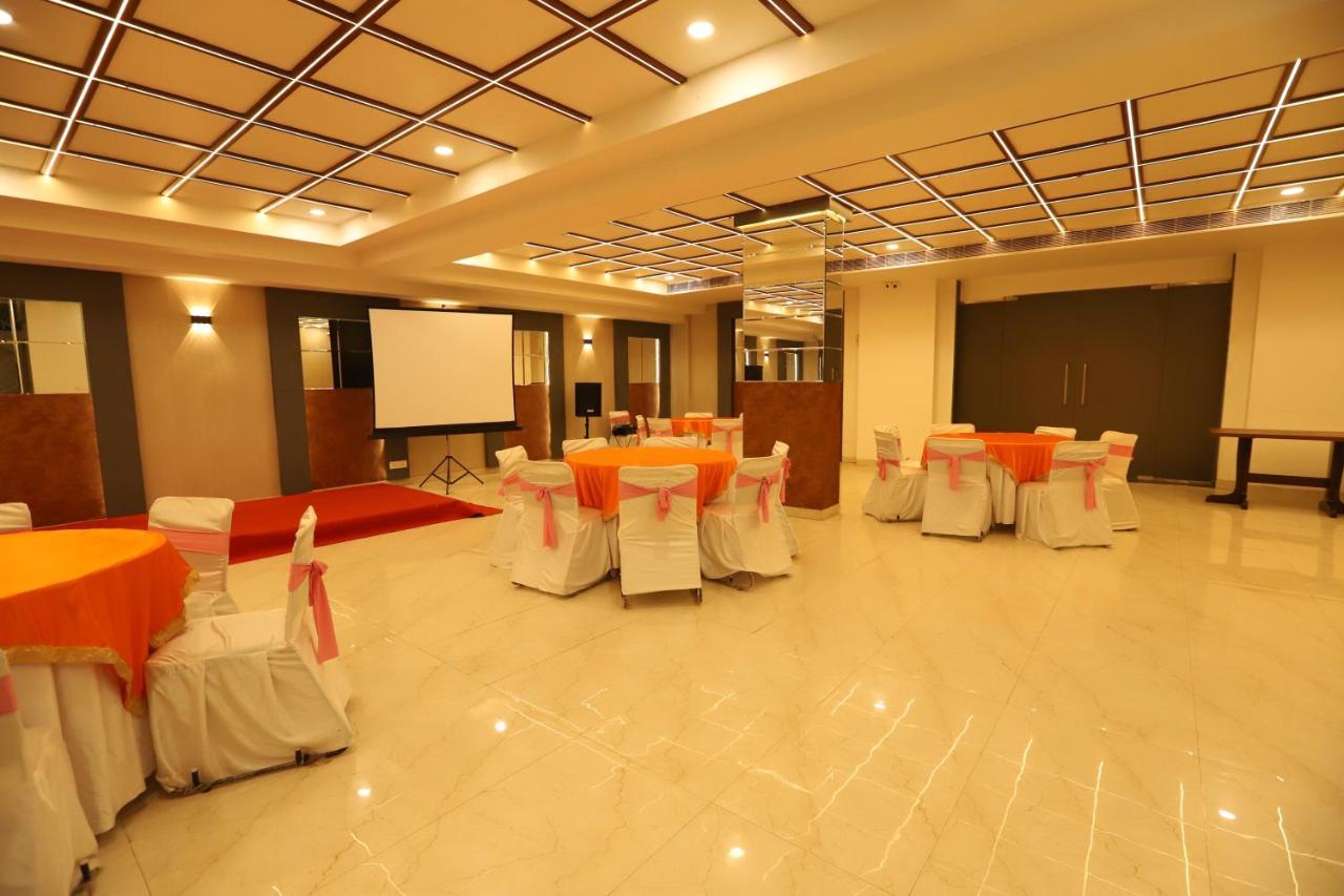 Hotel Keshav Residency Near Medanta