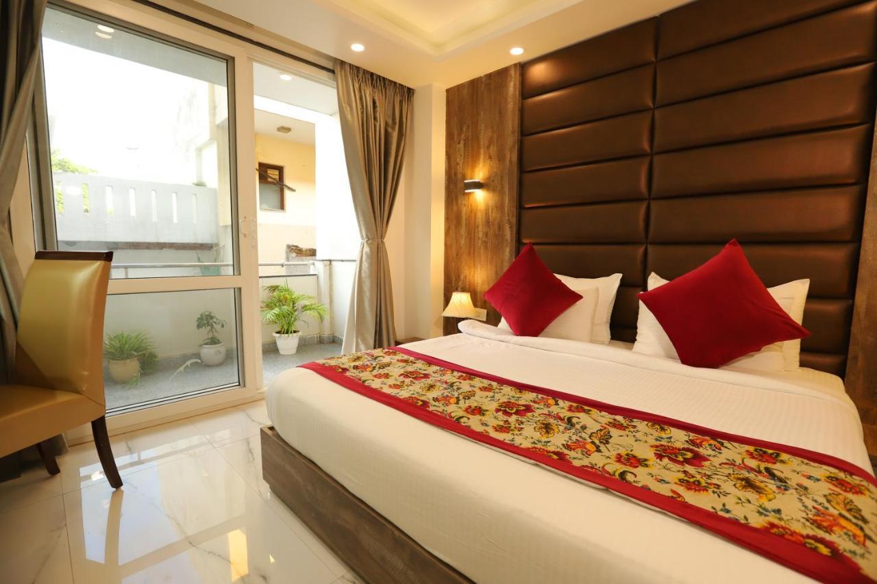 Keshav Residency Near Medanta Hotel 3*