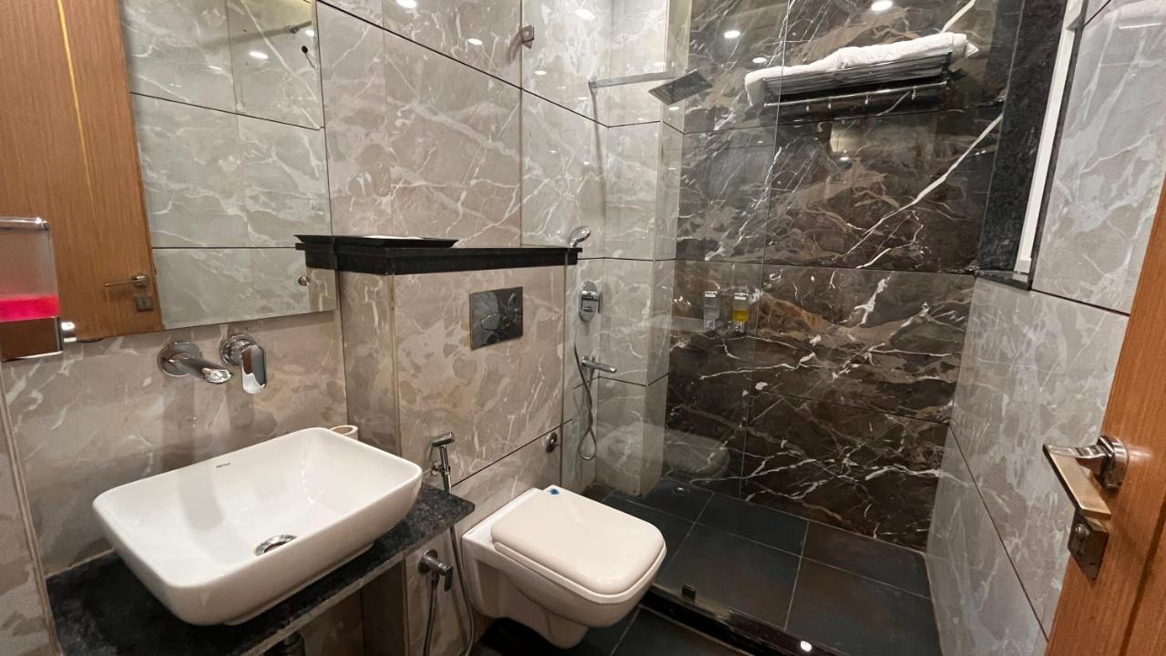 Keshav Residency Near Medanta Hotel Gurgaon