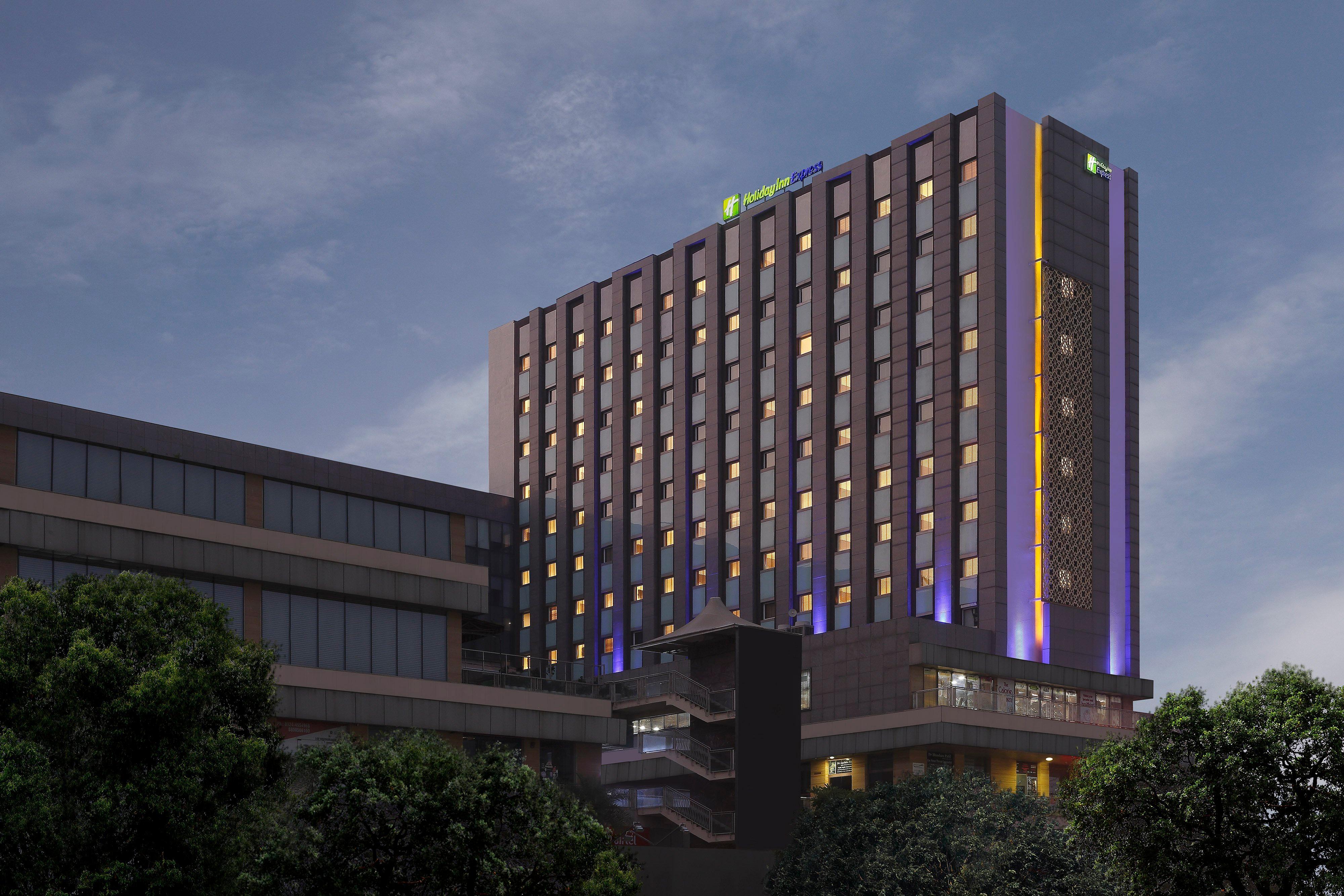 Express Gurugram Sector 50 By Ihg Hotel Gurgaon