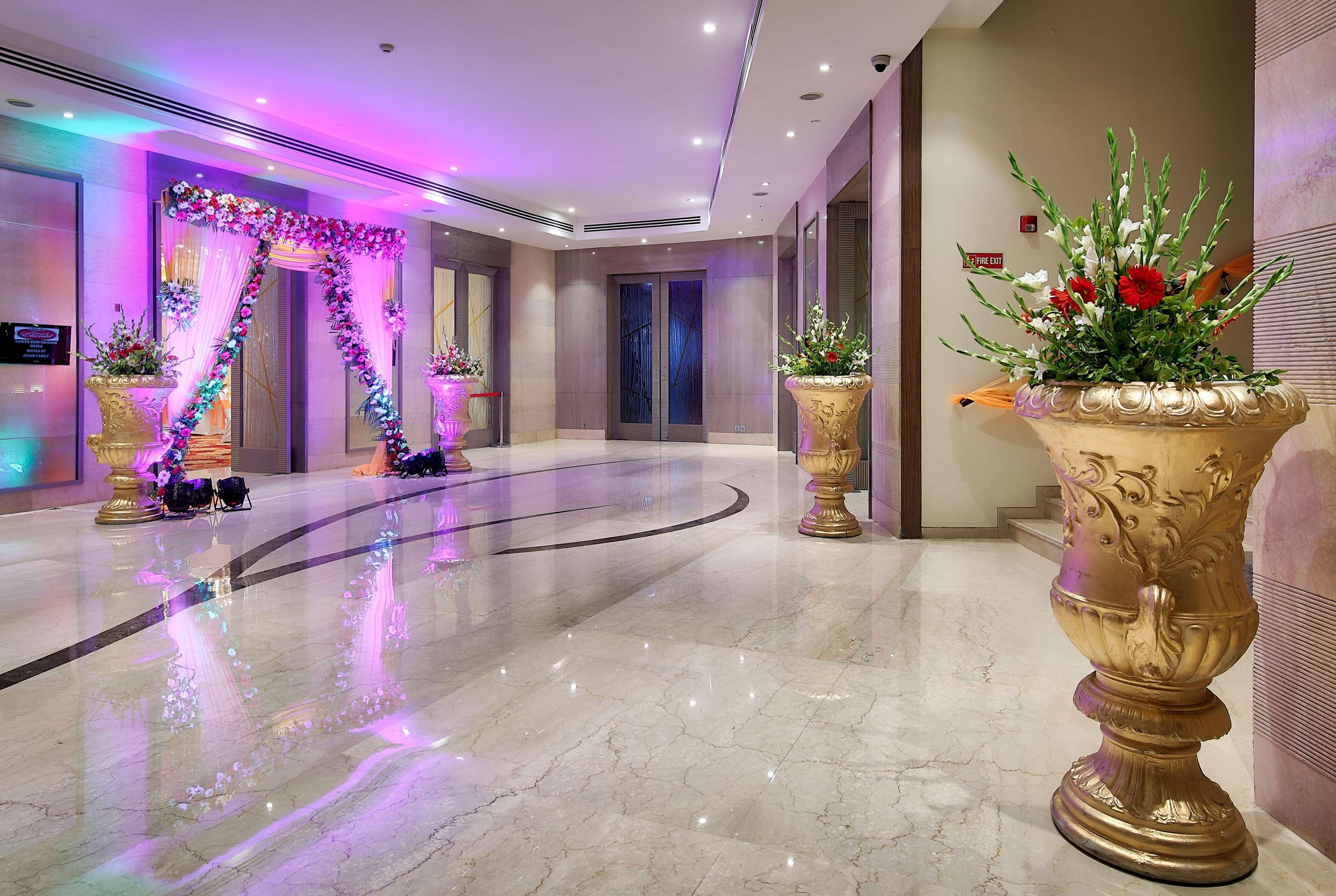 Ramada Hotel 4*