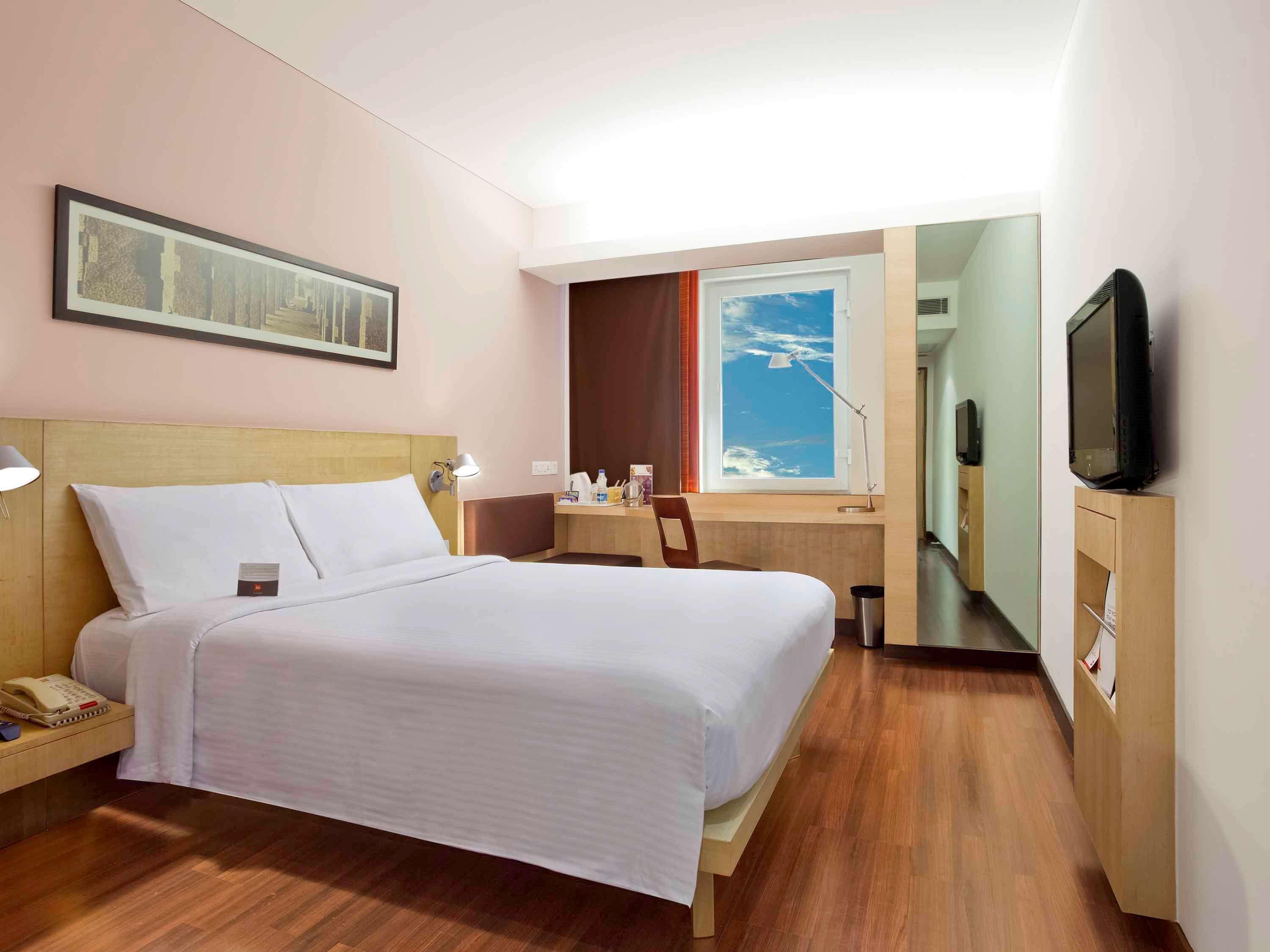 Ibis Golf Course Road - An Accor Brand 4*
