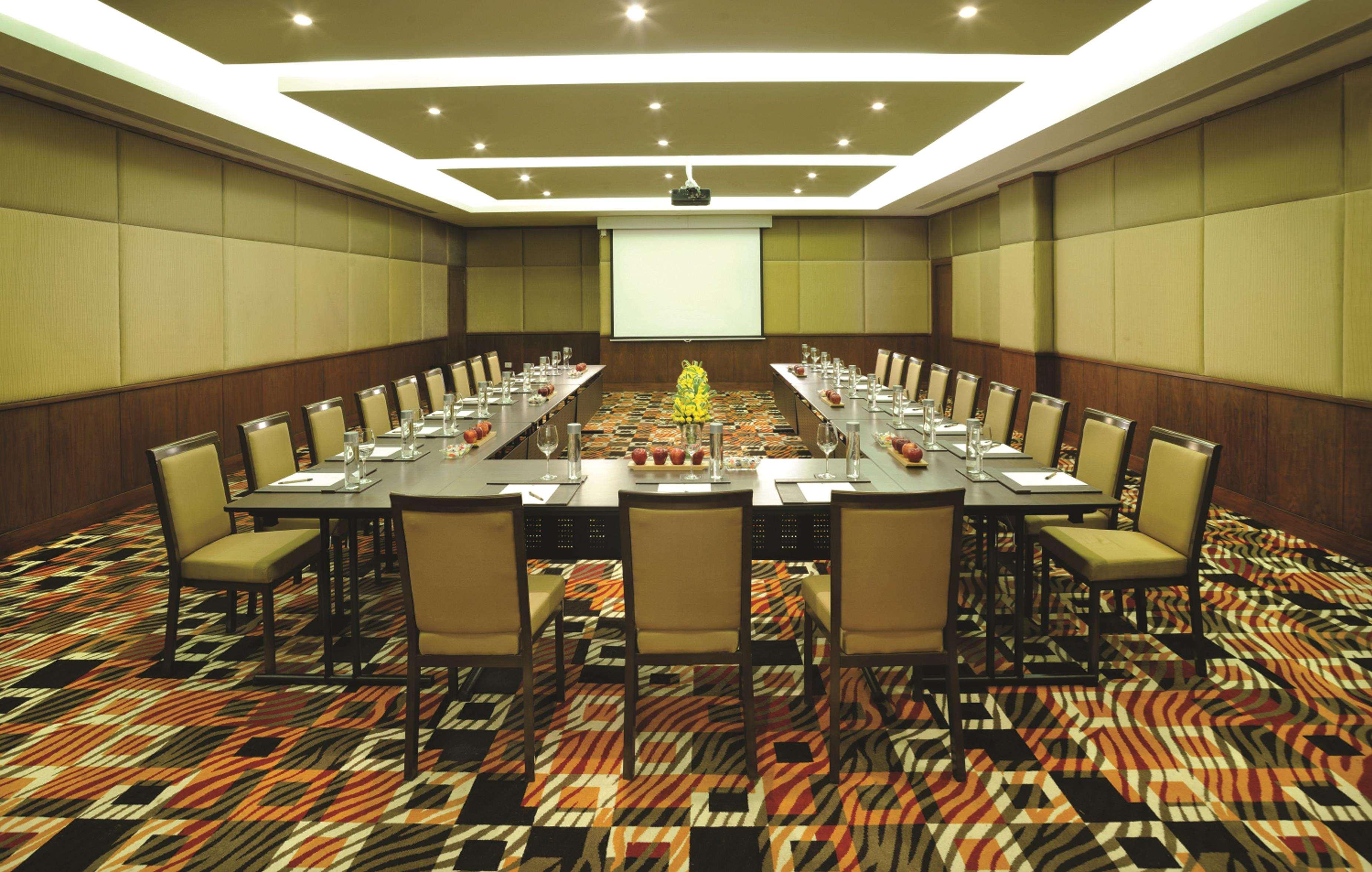 Doubletree By Hilton New Delhi Ncr Hotel Gurgaon