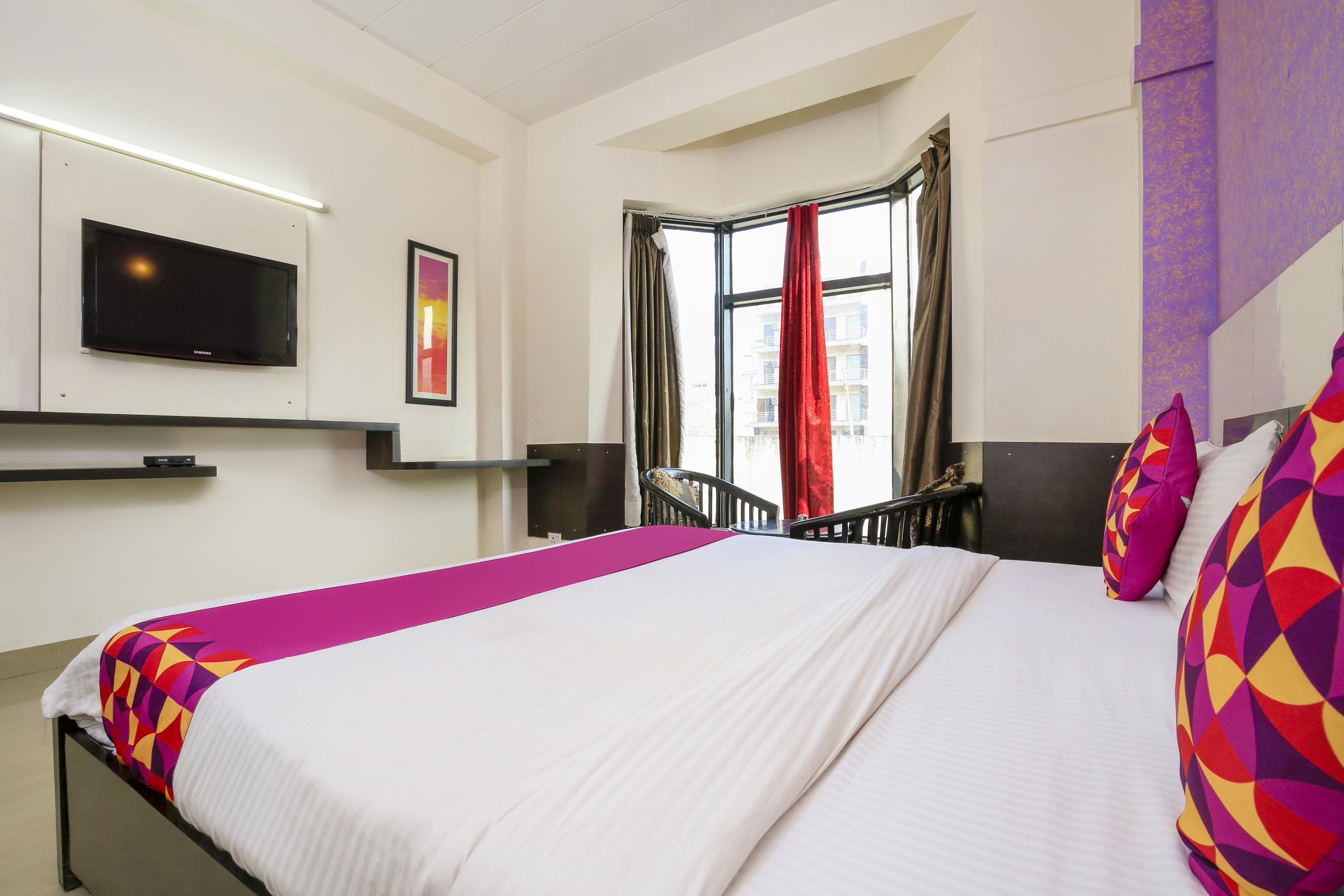 O Golf Near Aravali Biodiversity Park 3*