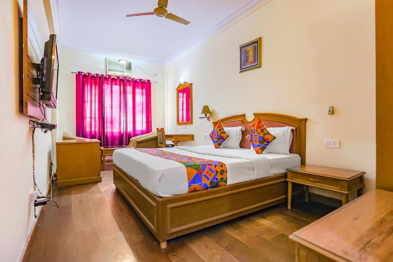 Fabhotel Altus 3* Gurgaon