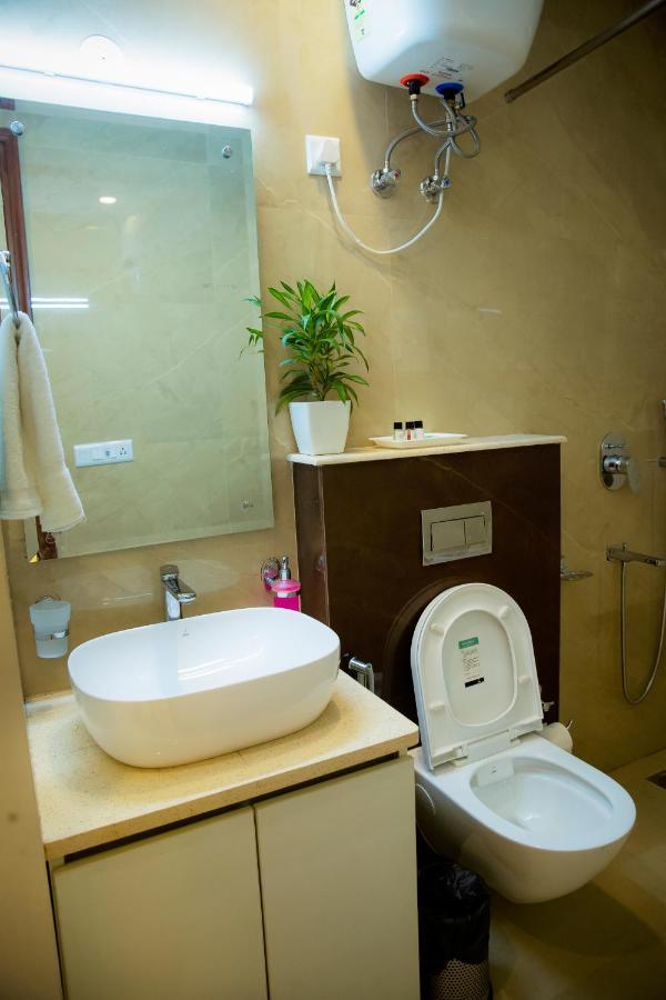 Lime Tree Luxury - Service Near Artemis Hospital ,gurgaon