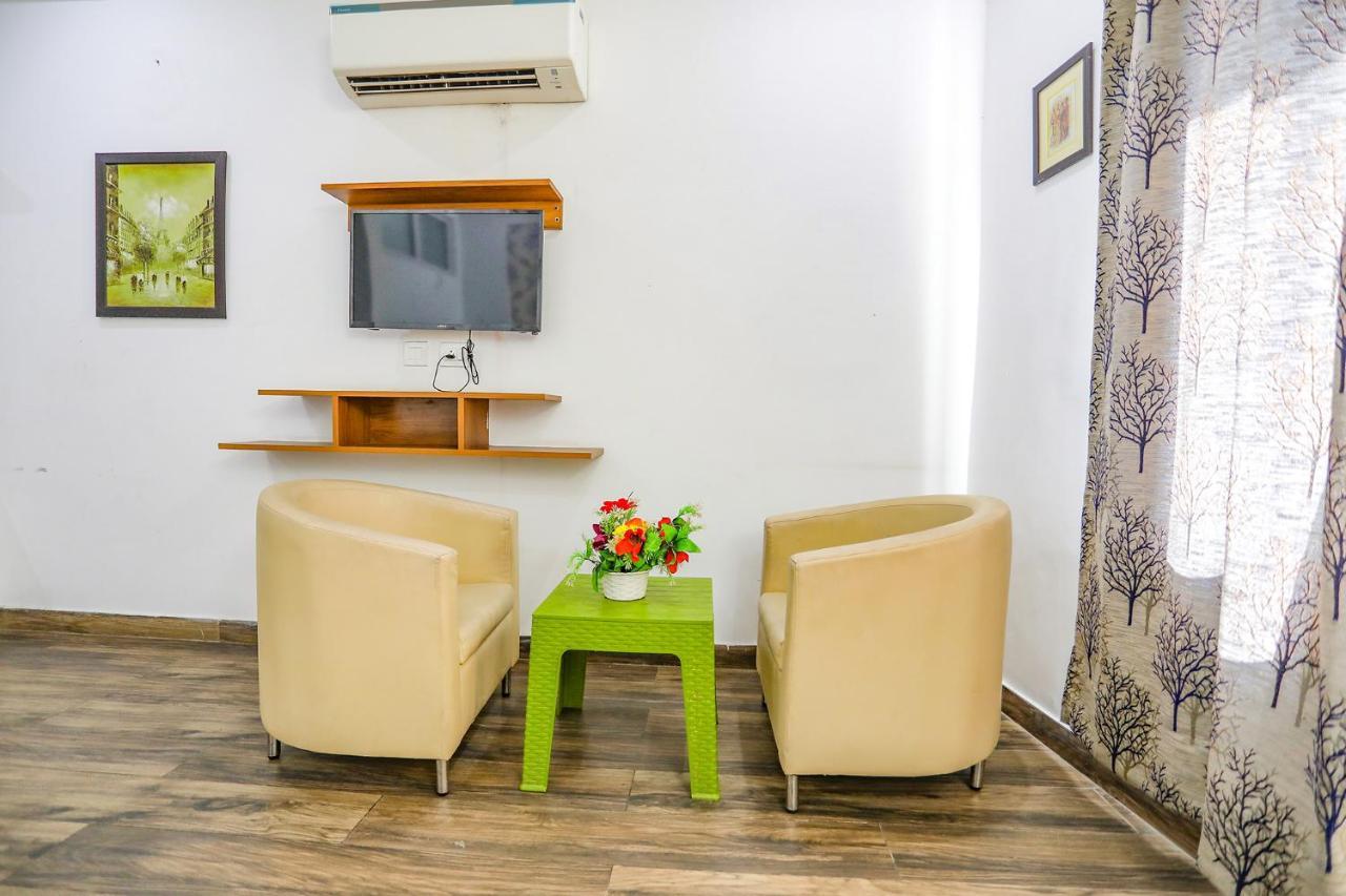 Hotel Fabhotel Aravali
