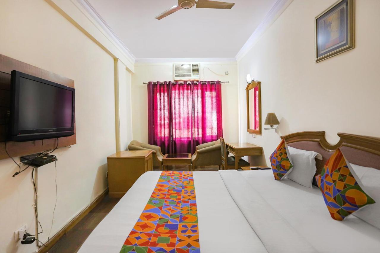 Fabhotel Altus Hotel