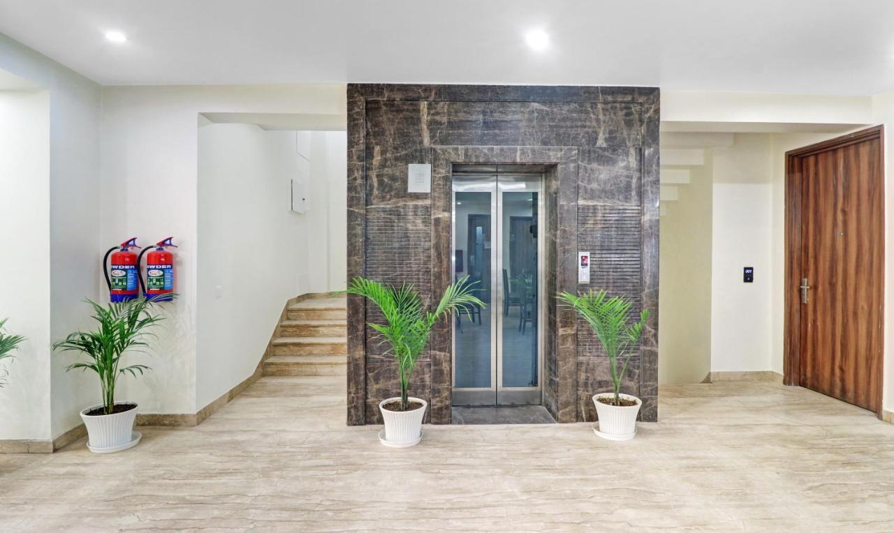 The Archer Artemis Hospital Road Sector 52 Hotel 3*