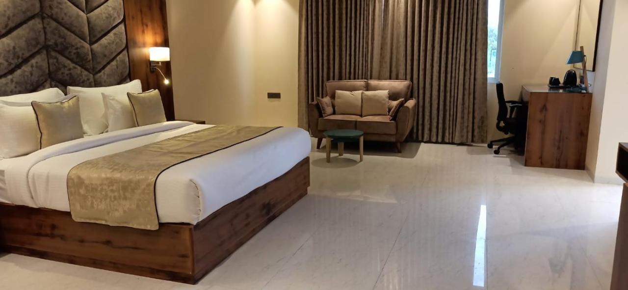 Haritma 3* Gurgaon