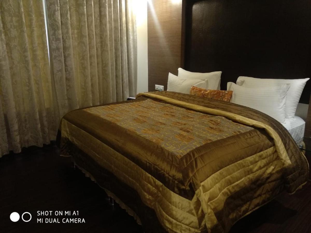 Hotel Vits Gurugram 4*