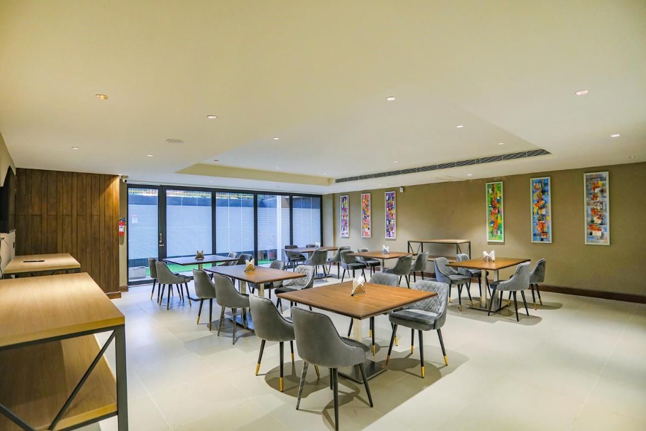 Hotel Fabhotel Luxe Stayz Moulsari Avenue Gurgaon