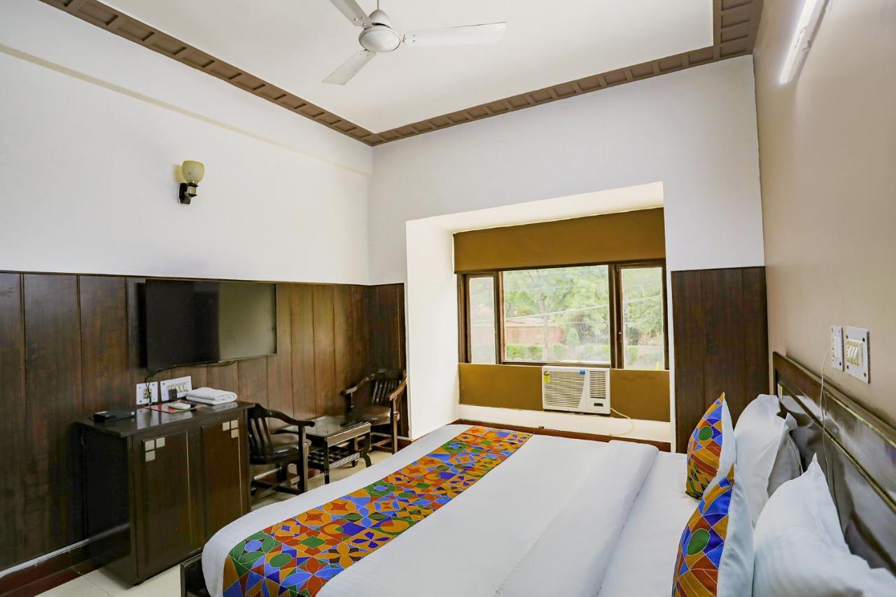 Hotel Fabhotel Traika Gurgaon