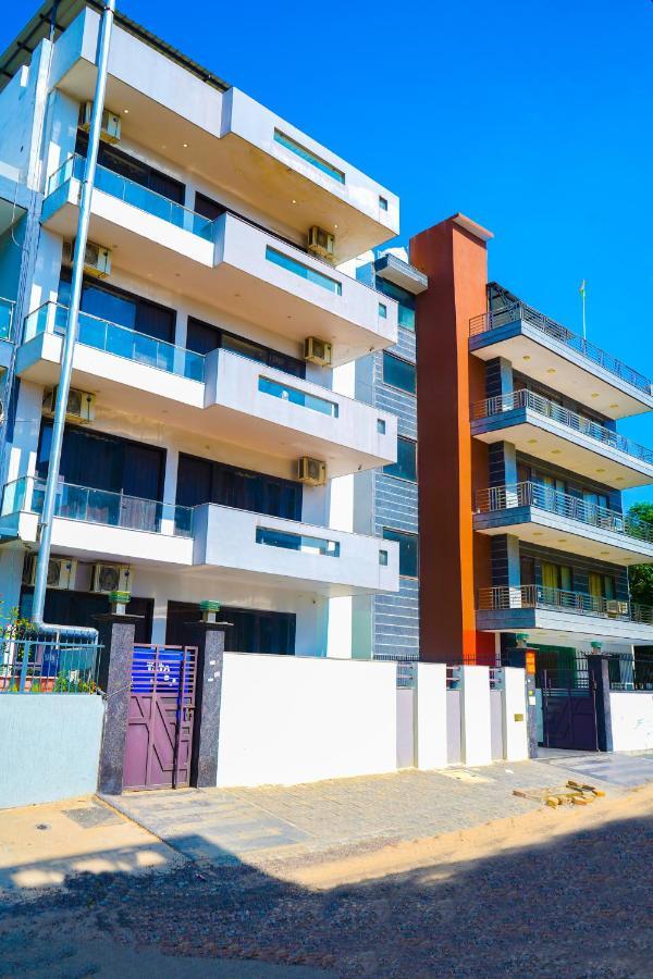 Habitat Hotel