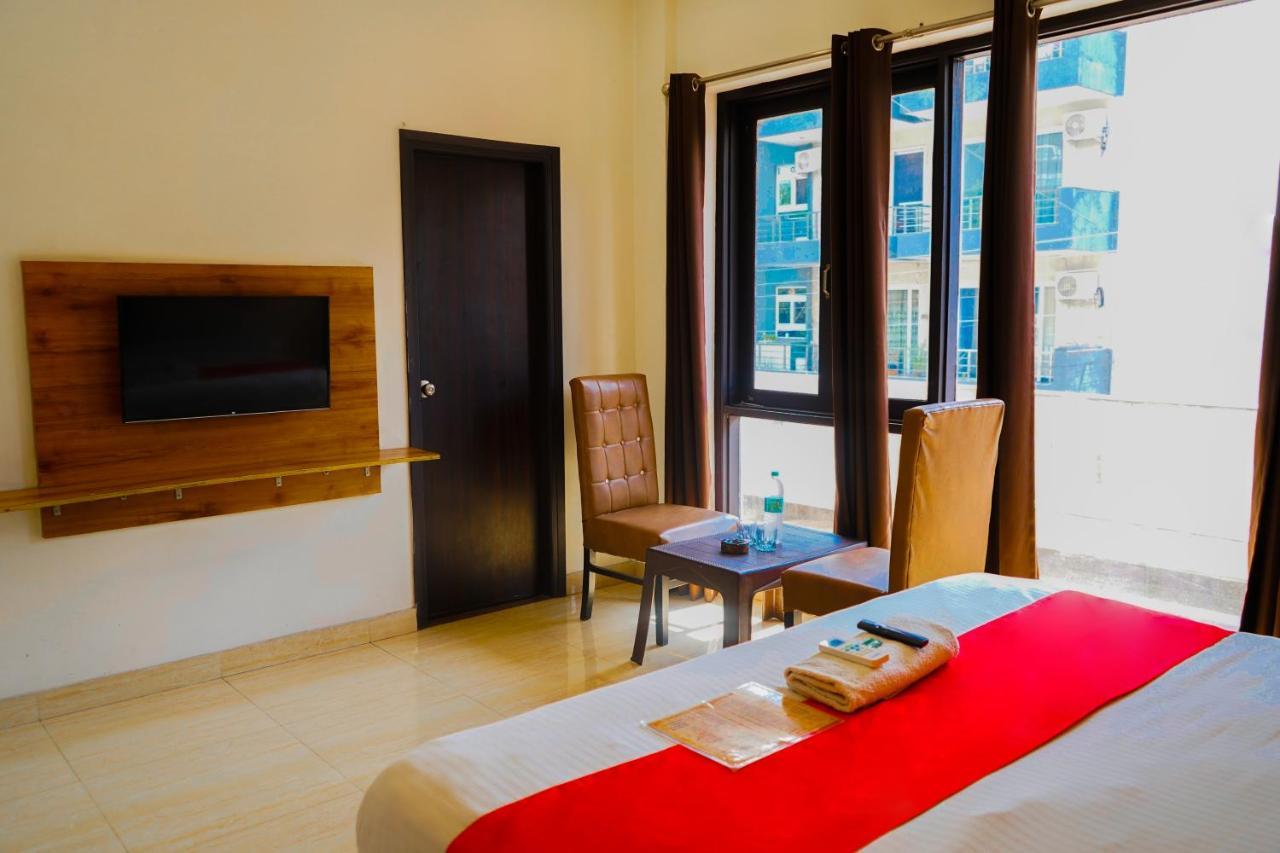 Habitat Hotel