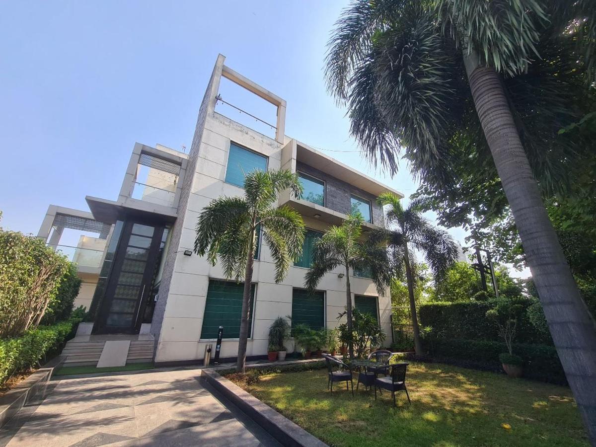 Yuhi Mansions-a Boutique