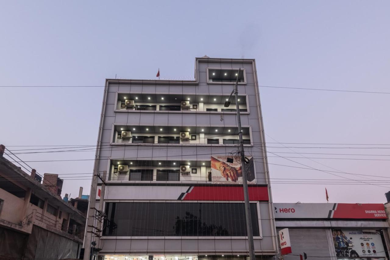De Luxe Basai Road Gurgaon