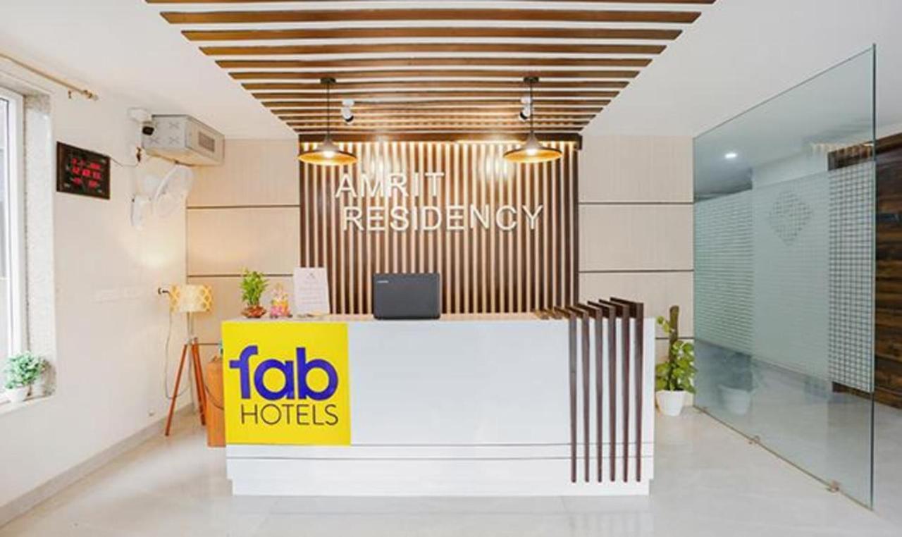 Hotel Fabhotel Amrit Residency