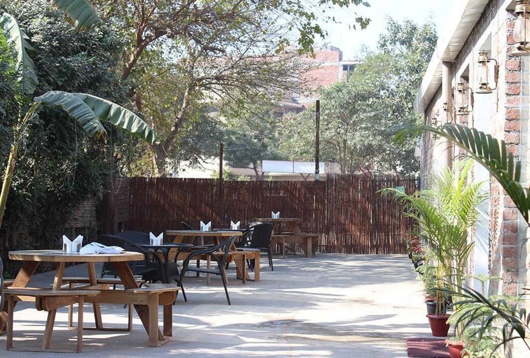 Oyo 9176 Aambson View Hotel